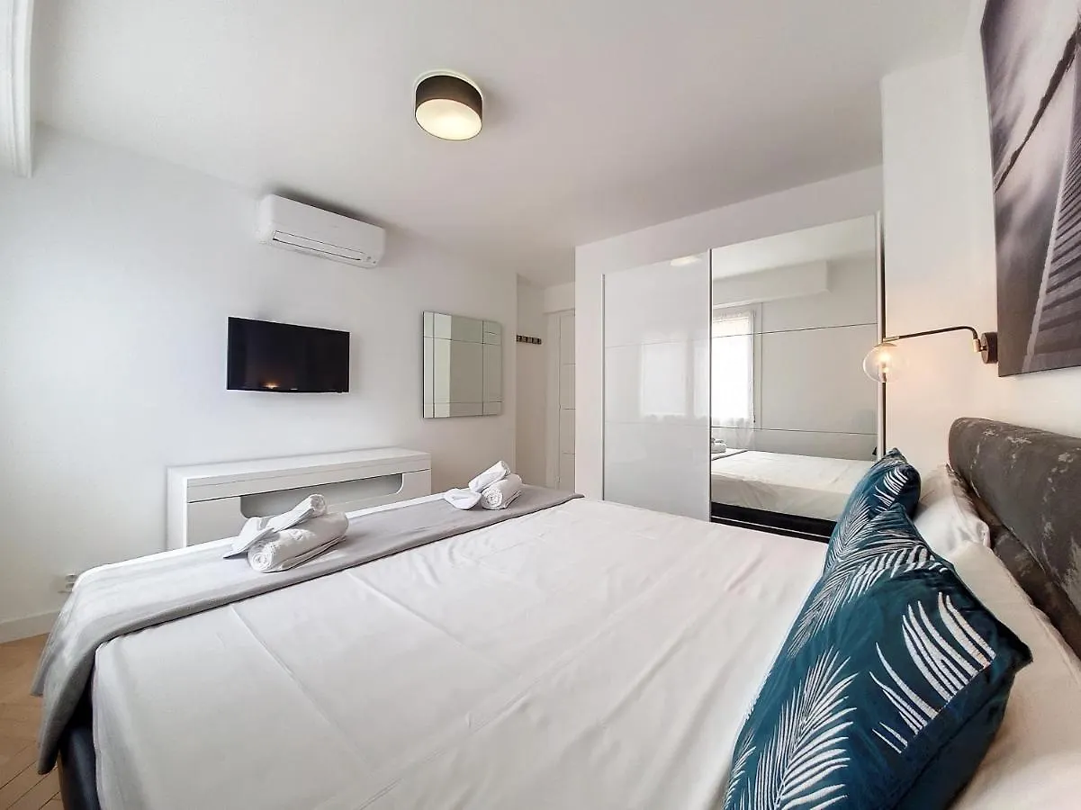 Apartment Nestor&Jeeves - Floreal Beach - Central - Close Sea Nice